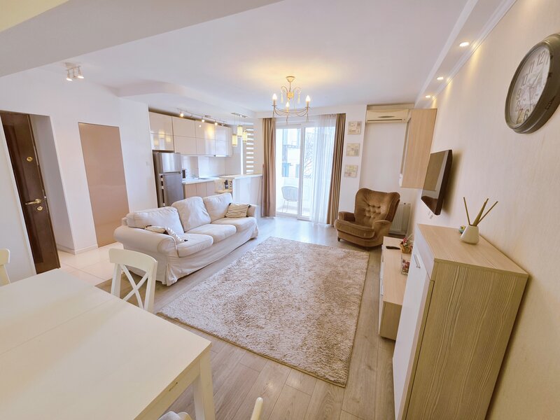 Nicolae Balcescu, 2 camere vanzare, et. 5/9, mobilat